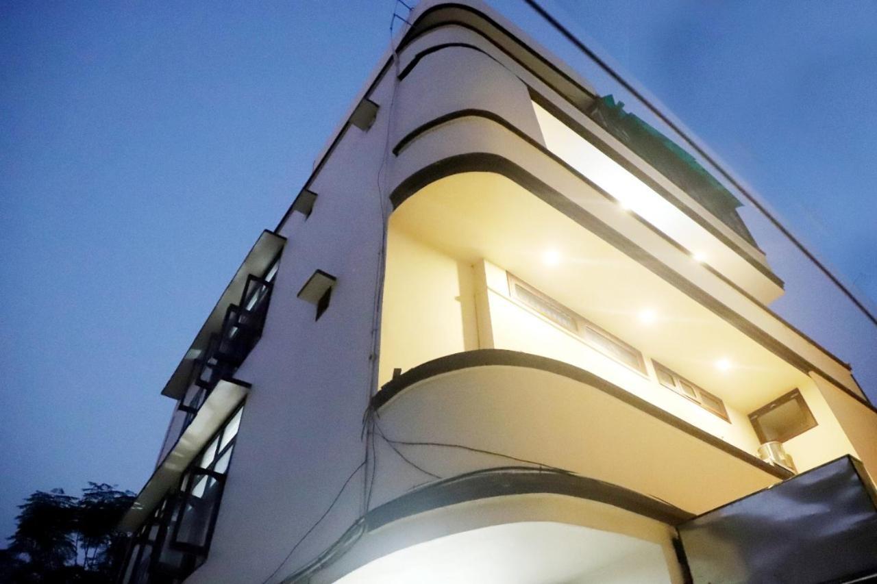 אמריצר Rk Lodge מראה חיצוני תמונה